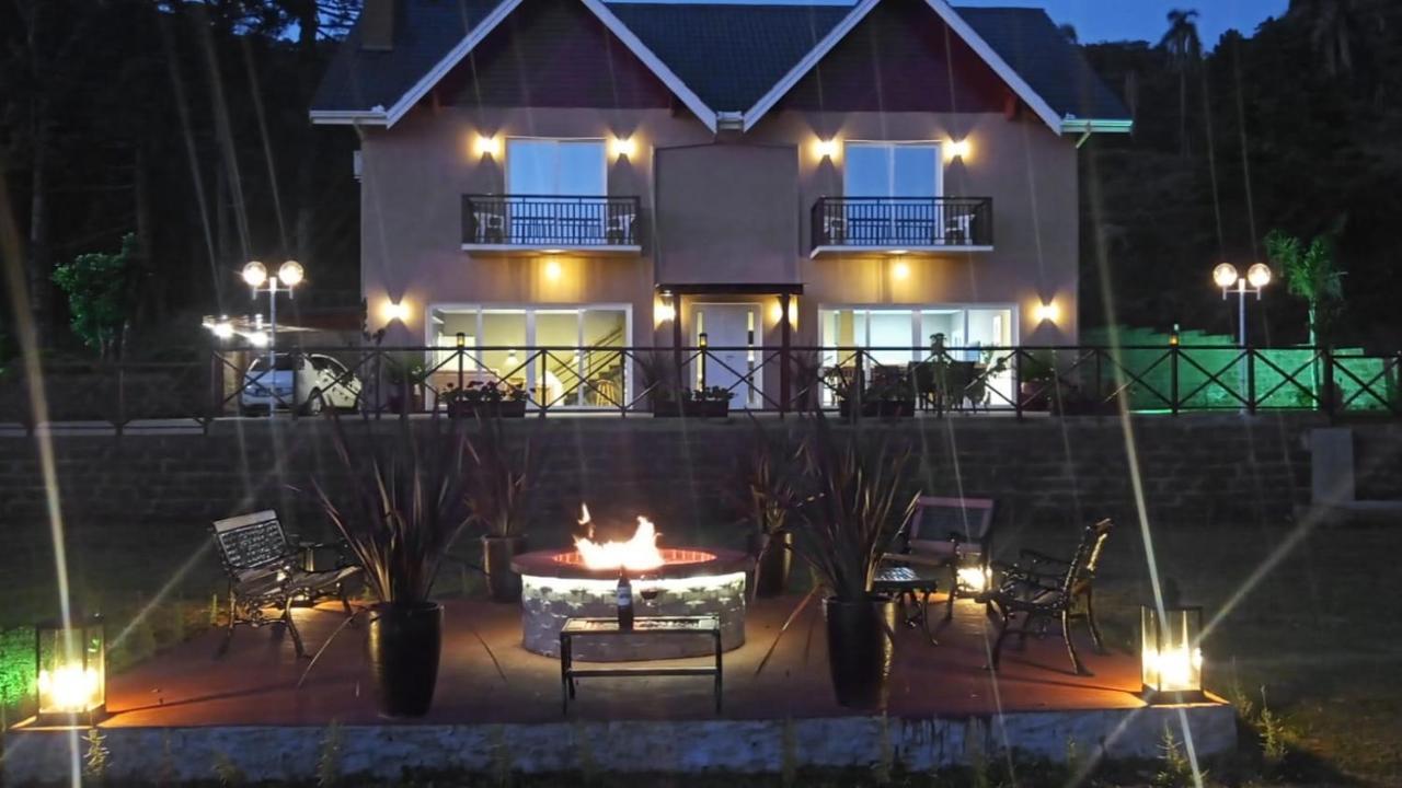 Palast Haus Pousada Gramado Eksteriør billede