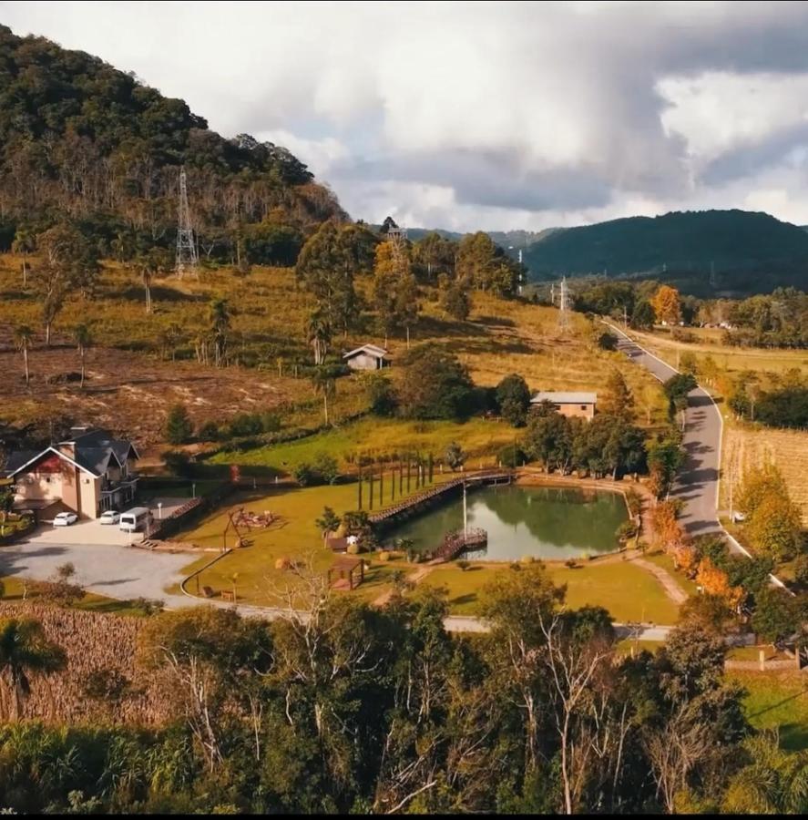 Palast Haus Pousada Gramado Eksteriør billede